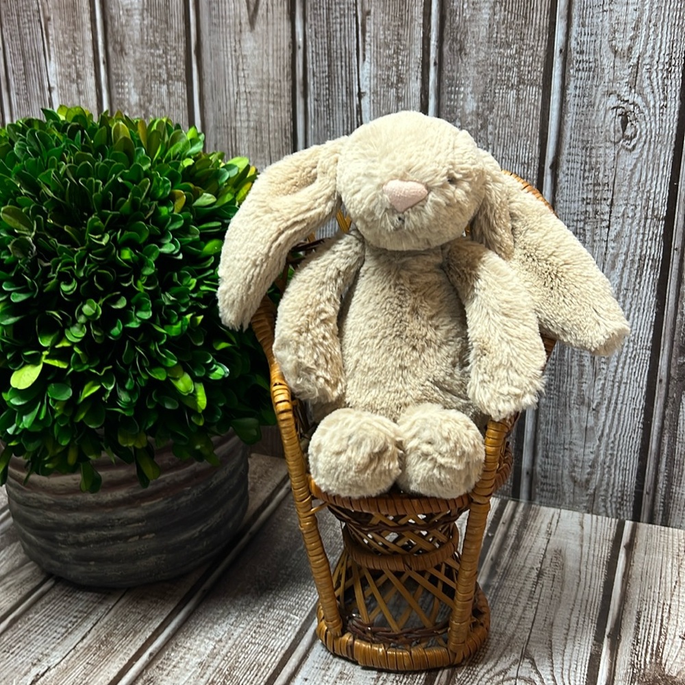 Jellycat Bashful Beige Bunny Rabbit Stuffed Plush